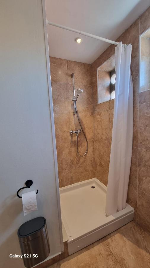 Apartment Rivarela Blu - Newly Renovated And Top Location Near Sea Novigrad  Bagian luar foto