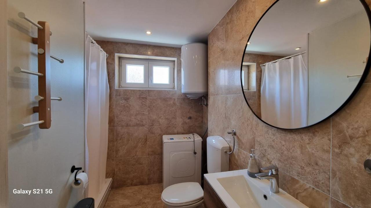Apartment Rivarela Blu - Newly Renovated And Top Location Near Sea Novigrad  Bagian luar foto