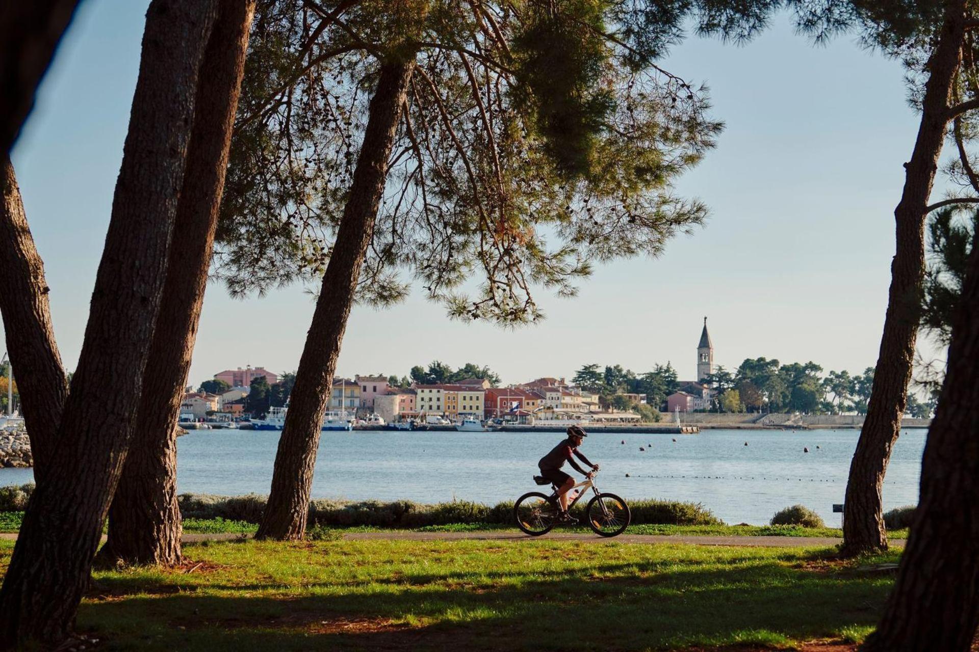 Apartment Rivarela Blu - Newly Renovated And Top Location Near Sea Novigrad  Bagian luar foto